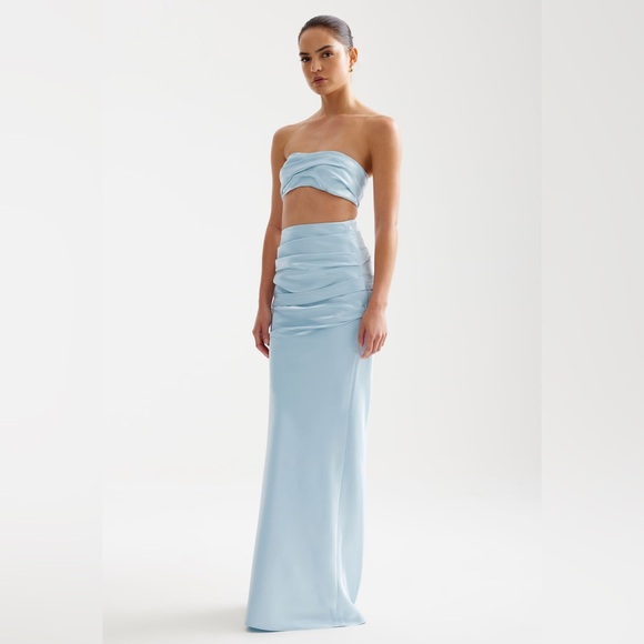 LEXI  ARIANA Set GLACIER Strapless Bandeau & Maxi Skirt Two Piece Set size S NWT - Picture 2 of 9